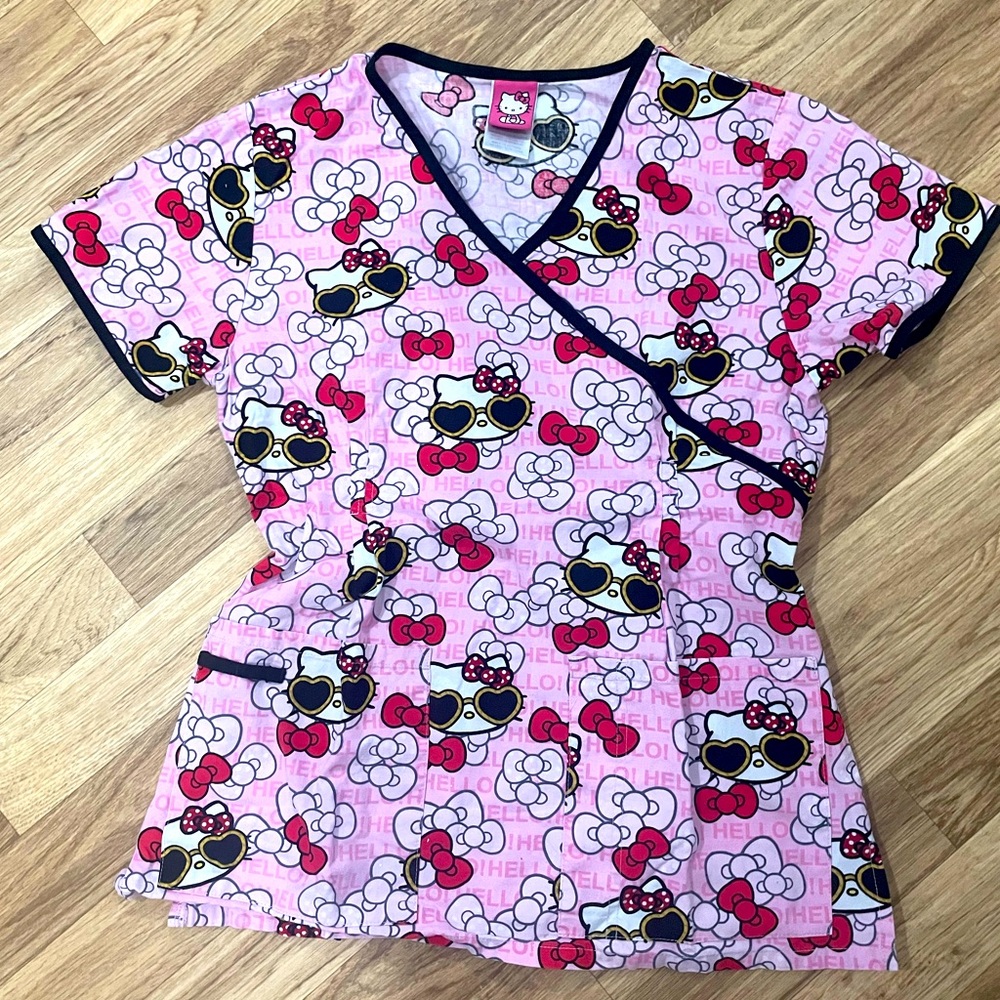 Pink Hello kitty Scrub top with bow